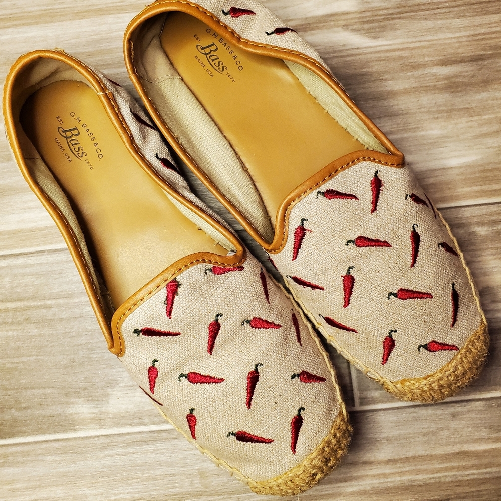 G.H. Bass & Co Canvas Espadrilles Chili Pepper Shoes | Size 7 M